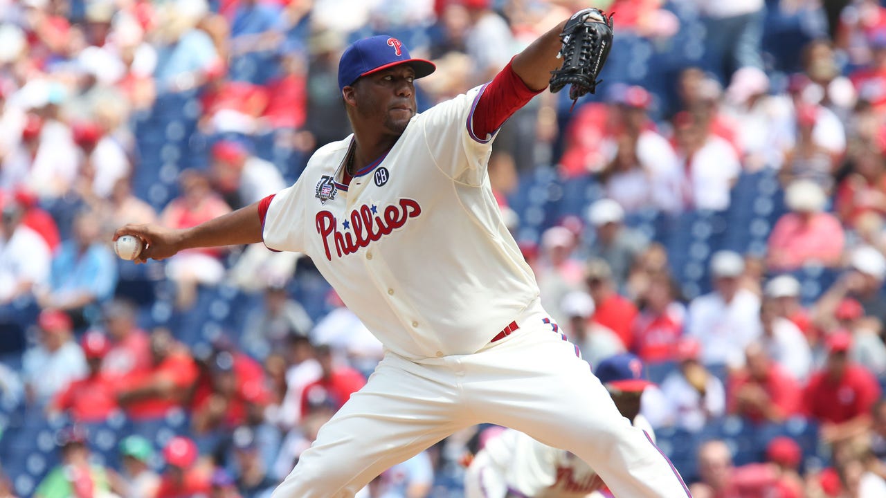 Ned Colletti 'accelerated' acquisition of Roberto Hernandez